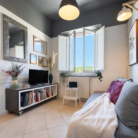 Unyca - Lovely Appartement Florence
